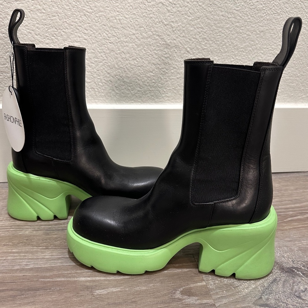 Bottega Veneta Chelsea boots